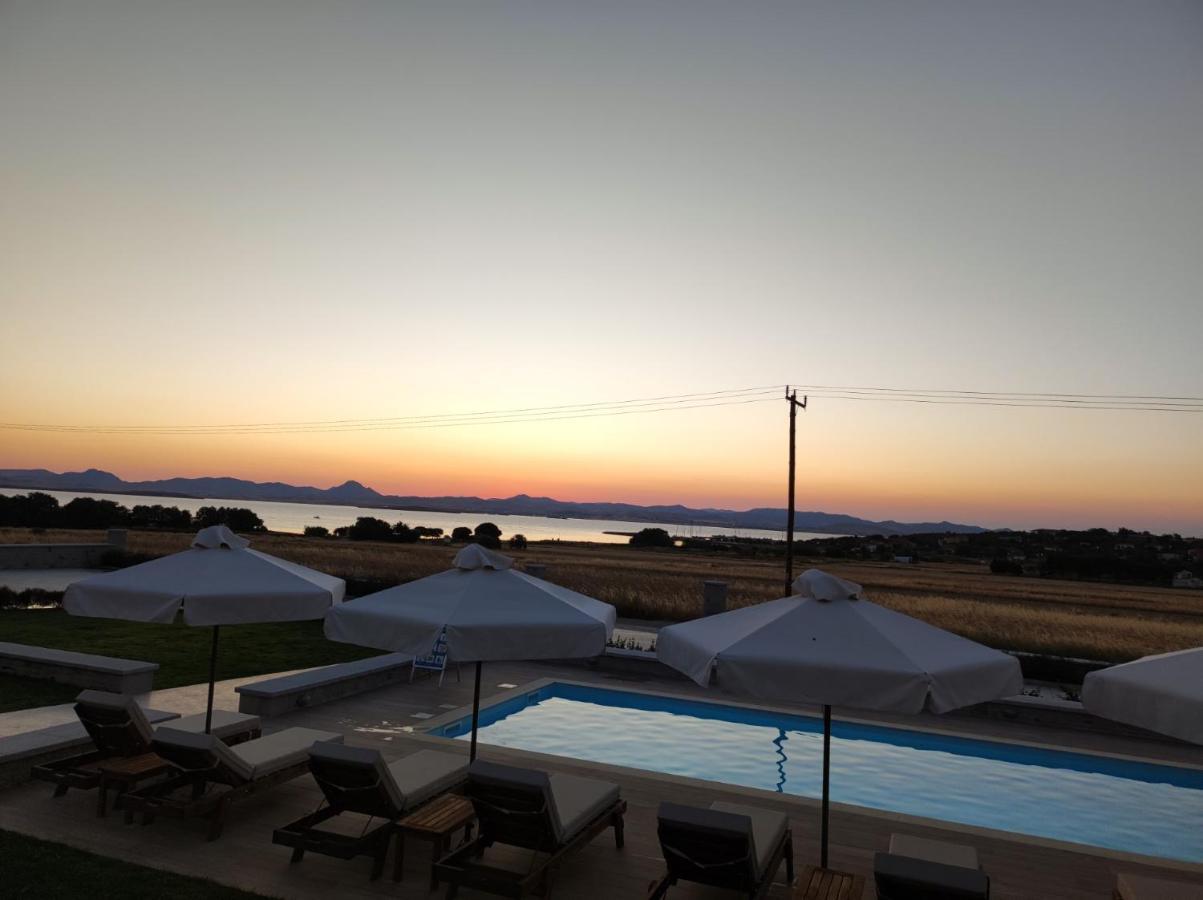 Onar Limnos II Luxury Apartments モウドロス エクステリア 写真