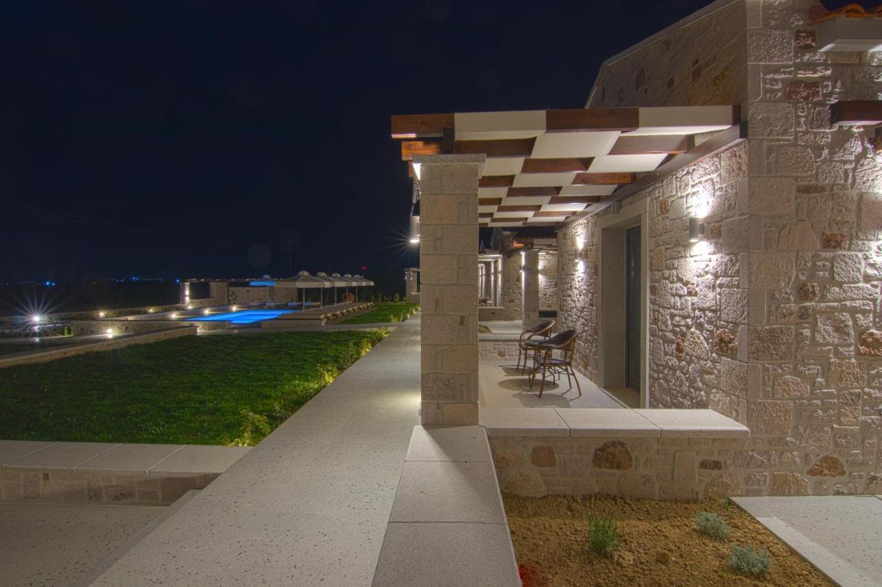 Onar Limnos II Luxury Apartments モウドロス エクステリア 写真