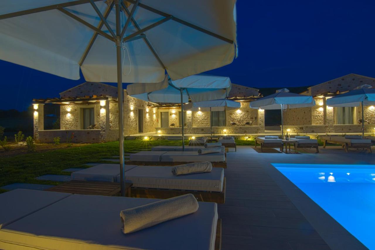 Onar Limnos II Luxury Apartments モウドロス エクステリア 写真